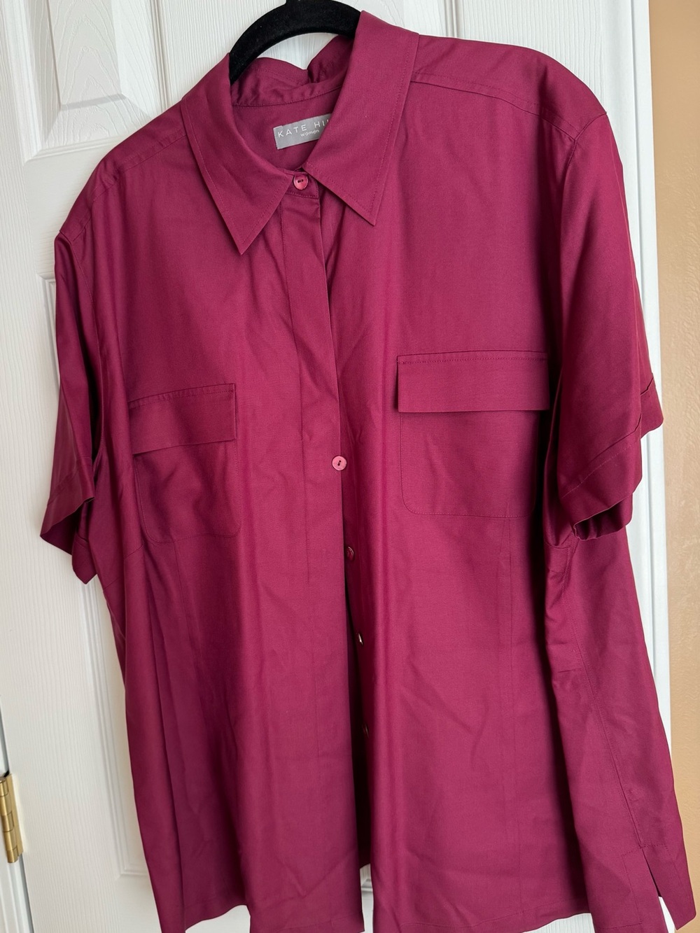 Kate Hill women’s Short-Sleeve Button-Up Shirt - Deep Berry 100% silk